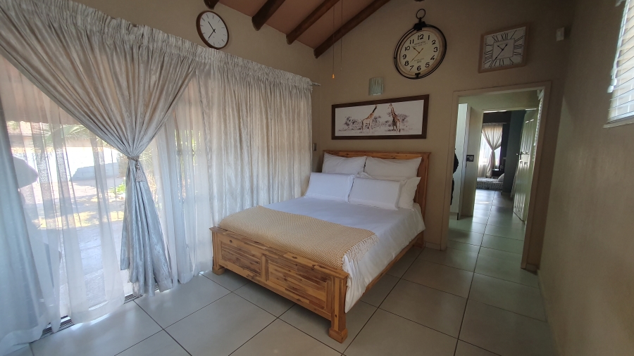 3 Bedroom Property for Sale in Brackendowns Gauteng