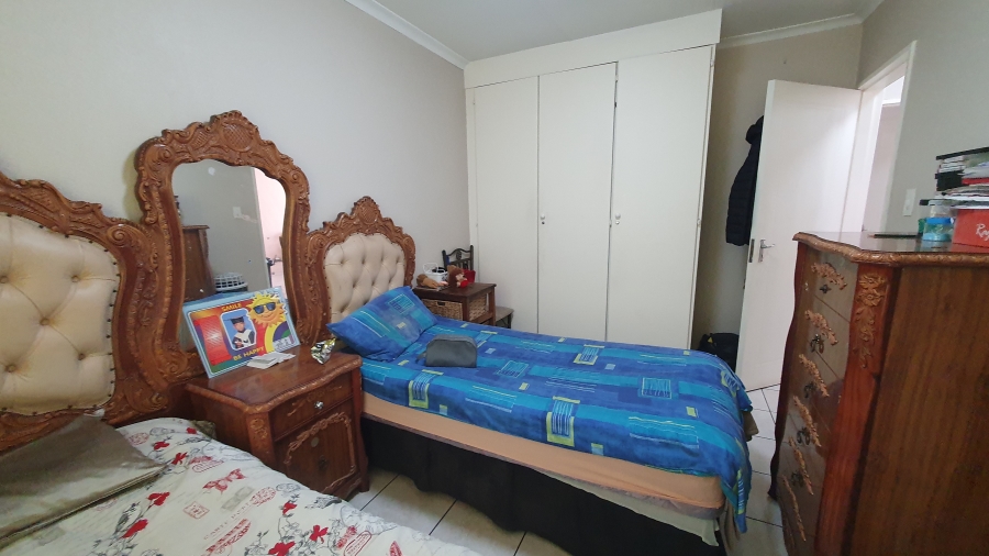 2 Bedroom Property for Sale in New Redruth Gauteng