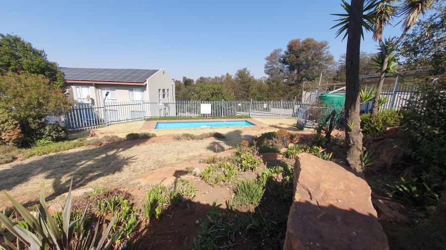 2 Bedroom Property for Sale in South Crest Gauteng