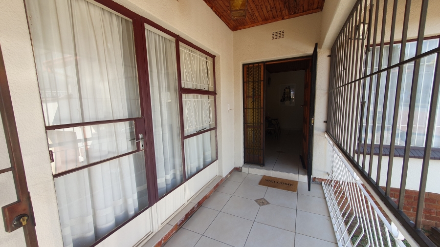 3 Bedroom Property for Sale in Risana Gauteng