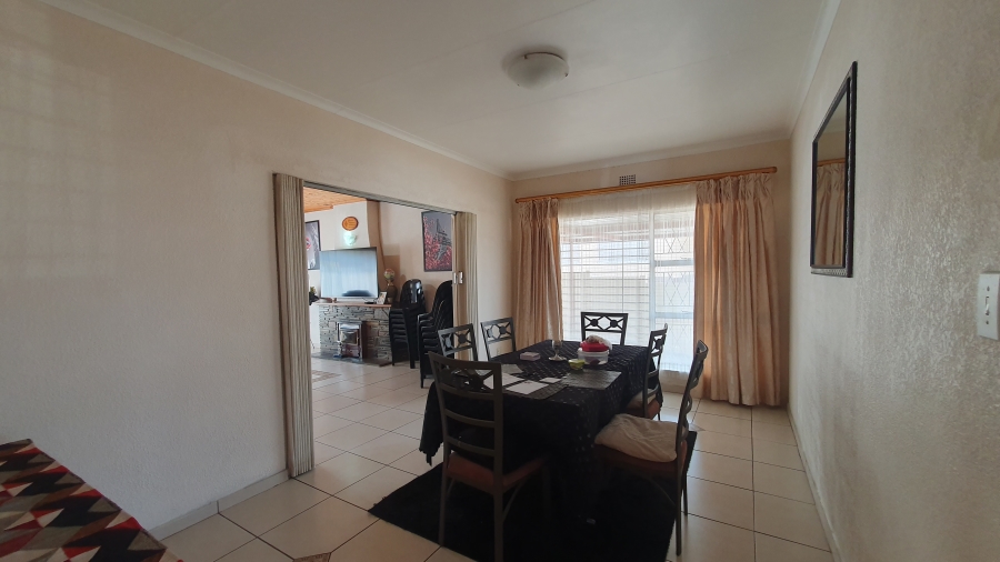 3 Bedroom Property for Sale in Risana Gauteng