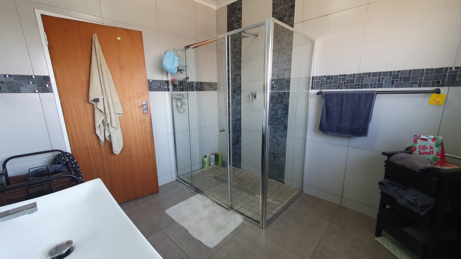 3 Bedroom Property for Sale in Risana Gauteng