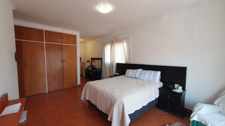 3 Bedroom Property for Sale in Risana Gauteng
