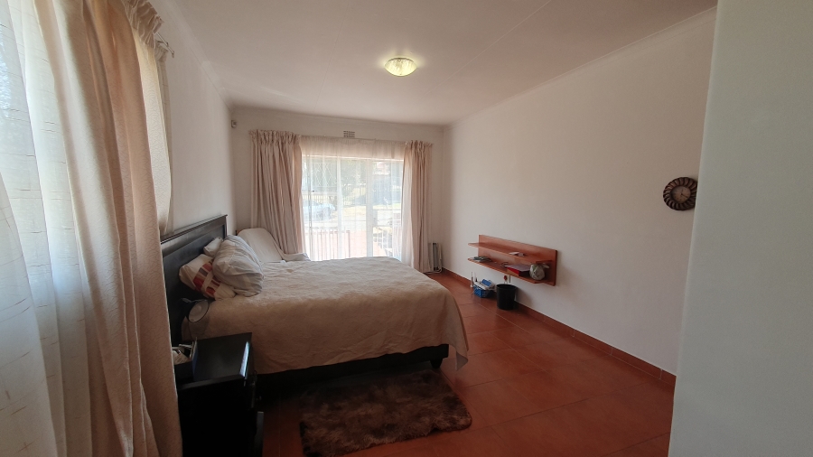 3 Bedroom Property for Sale in Risana Gauteng