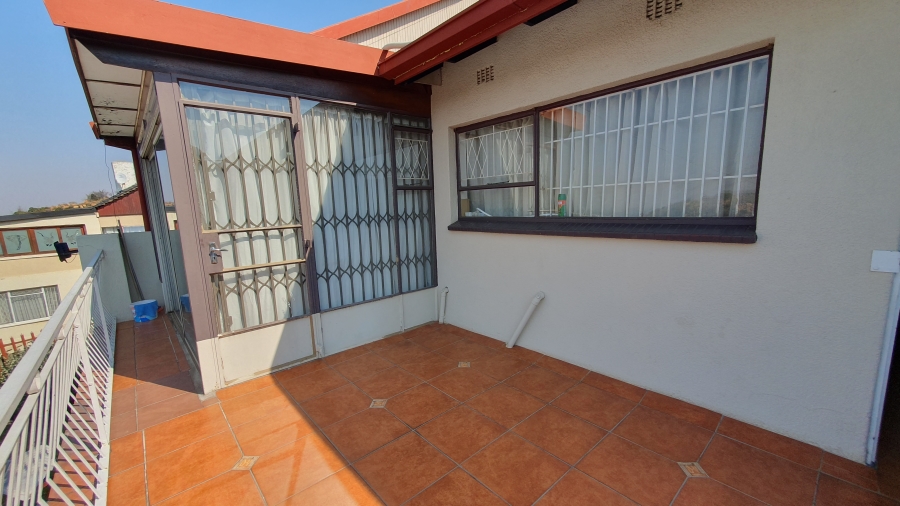 3 Bedroom Property for Sale in Risana Gauteng