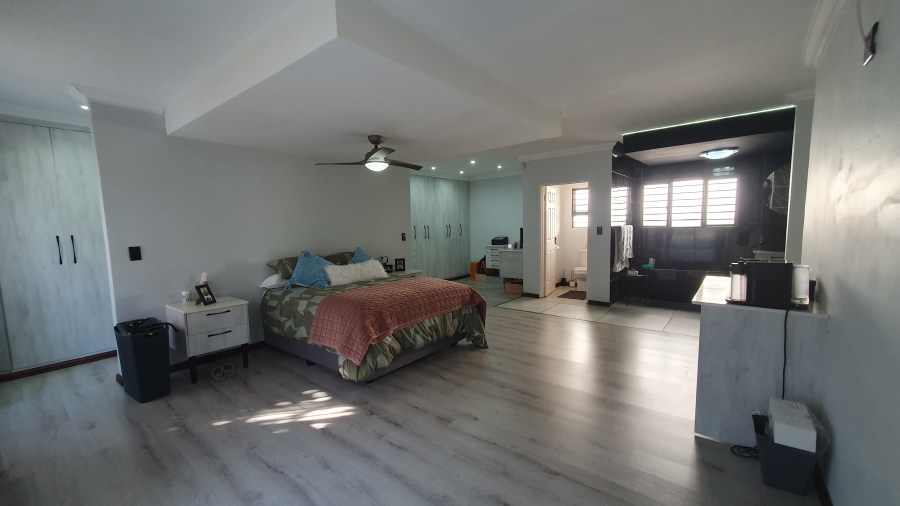 4 Bedroom Property for Sale in Brackenhurst Gauteng