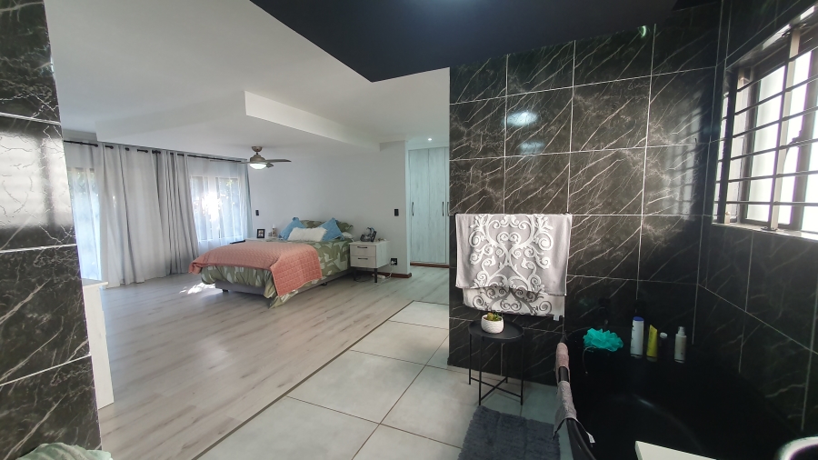 4 Bedroom Property for Sale in Brackenhurst Gauteng