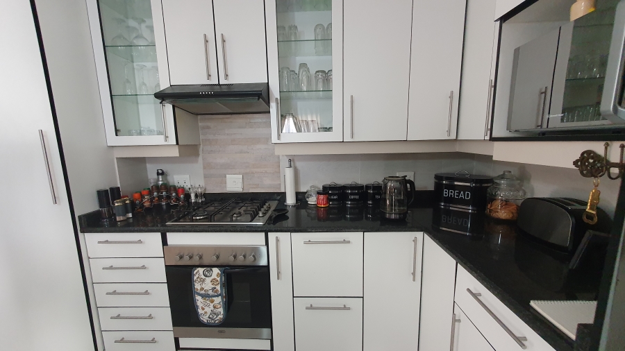 4 Bedroom Property for Sale in Brackenhurst Gauteng