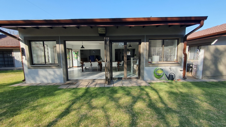 4 Bedroom Property for Sale in Brackenhurst Gauteng