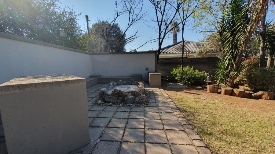 4 Bedroom Property for Sale in Brackenhurst Gauteng