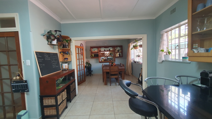 3 Bedroom Property for Sale in Linmeyer Gauteng