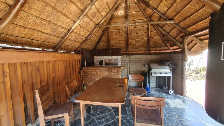 3 Bedroom Property for Sale in Linmeyer Gauteng