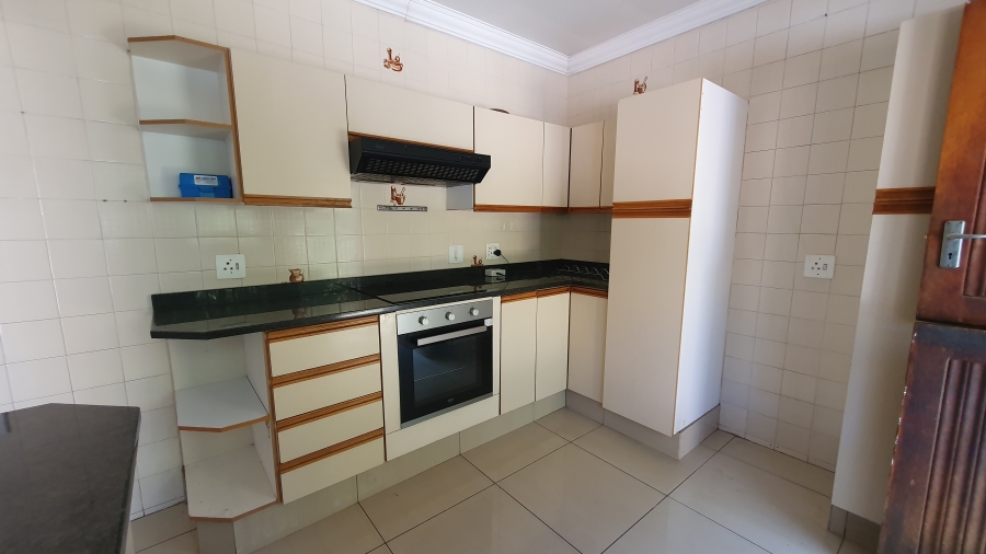 3 Bedroom Property for Sale in Brackendowns Gauteng
