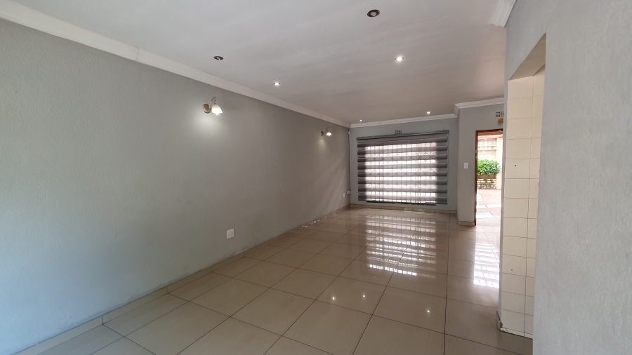 3 Bedroom Property for Sale in Brackendowns Gauteng