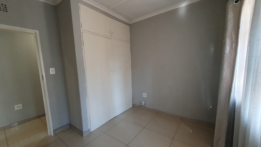 3 Bedroom Property for Sale in Brackendowns Gauteng