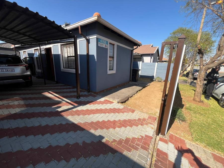 3 Bedroom Property for Sale in Albertsdal Gauteng
