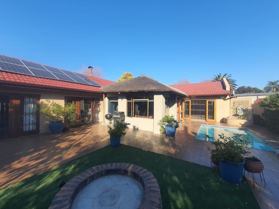 4 Bedroom Property for Sale in Randhart Gauteng
