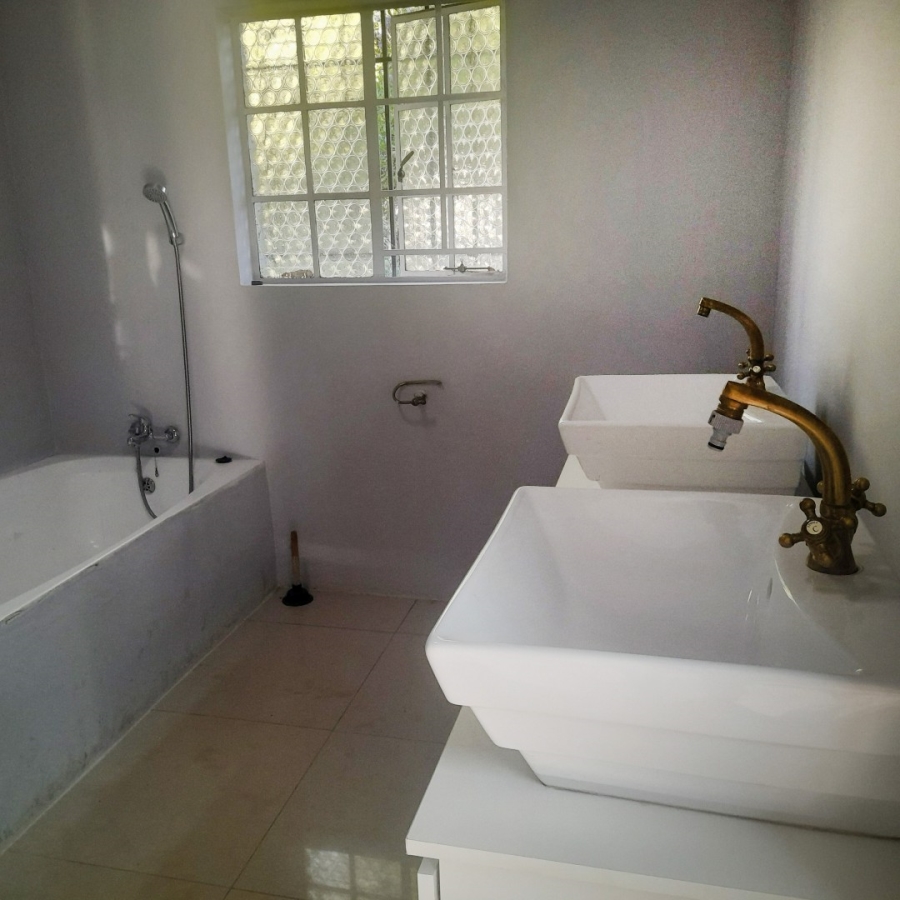 To Let 4 Bedroom Property for Rent in Bryanston Gauteng