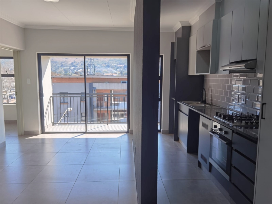 To Let 2 Bedroom Property for Rent in Waverley Gauteng