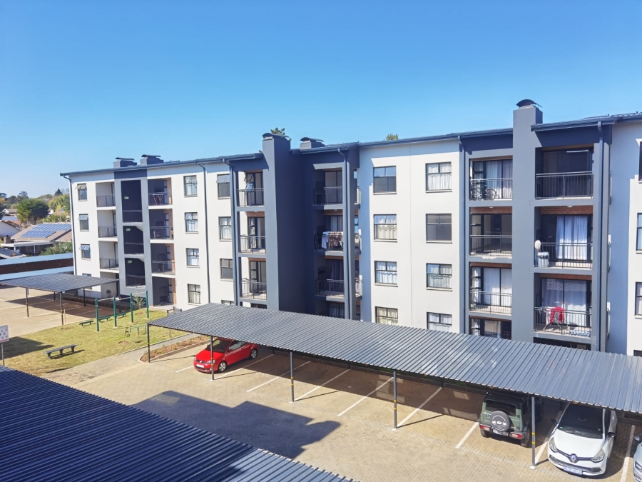 To Let 2 Bedroom Property for Rent in Waverley Gauteng
