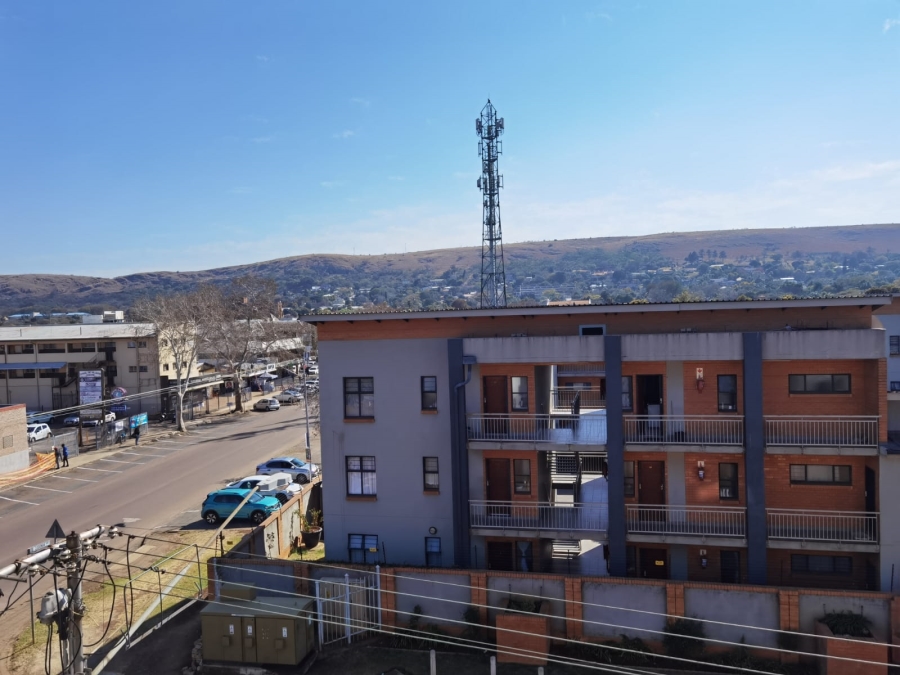 To Let 2 Bedroom Property for Rent in Waverley Gauteng