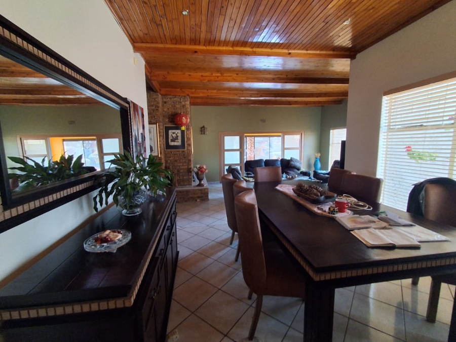 3 Bedroom Property for Sale in Oberholzer Gauteng