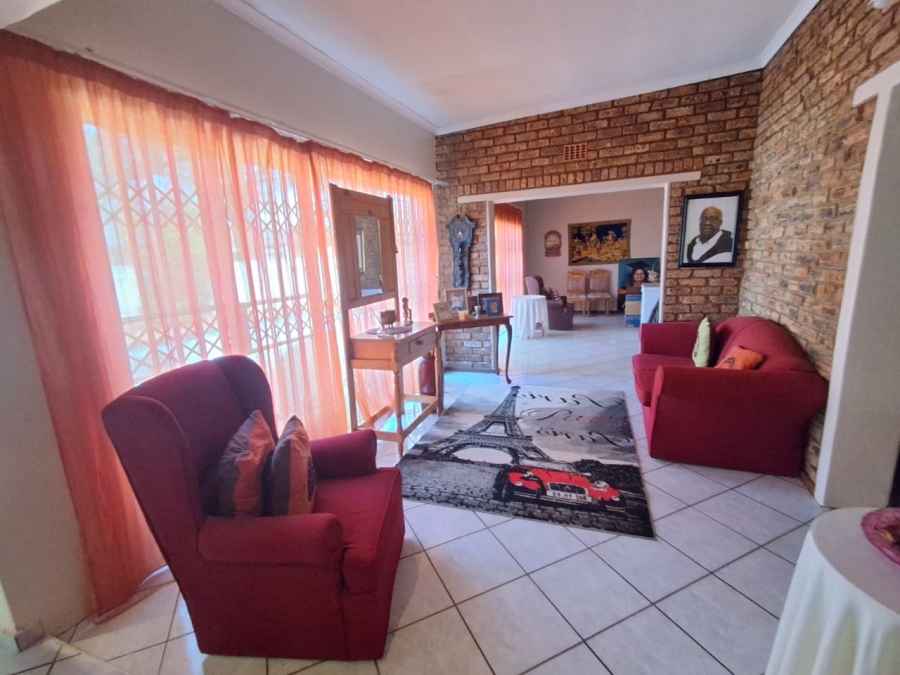 3 Bedroom Property for Sale in Oberholzer Gauteng