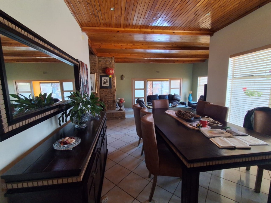 3 Bedroom Property for Sale in Oberholzer Gauteng