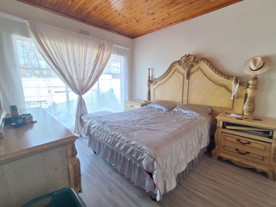 3 Bedroom Property for Sale in Oberholzer Gauteng