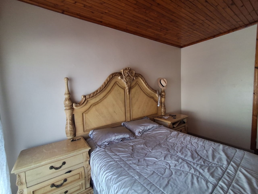 3 Bedroom Property for Sale in Oberholzer Gauteng