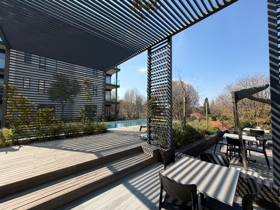 To Let 2 Bedroom Property for Rent in Houghton Estate Gauteng