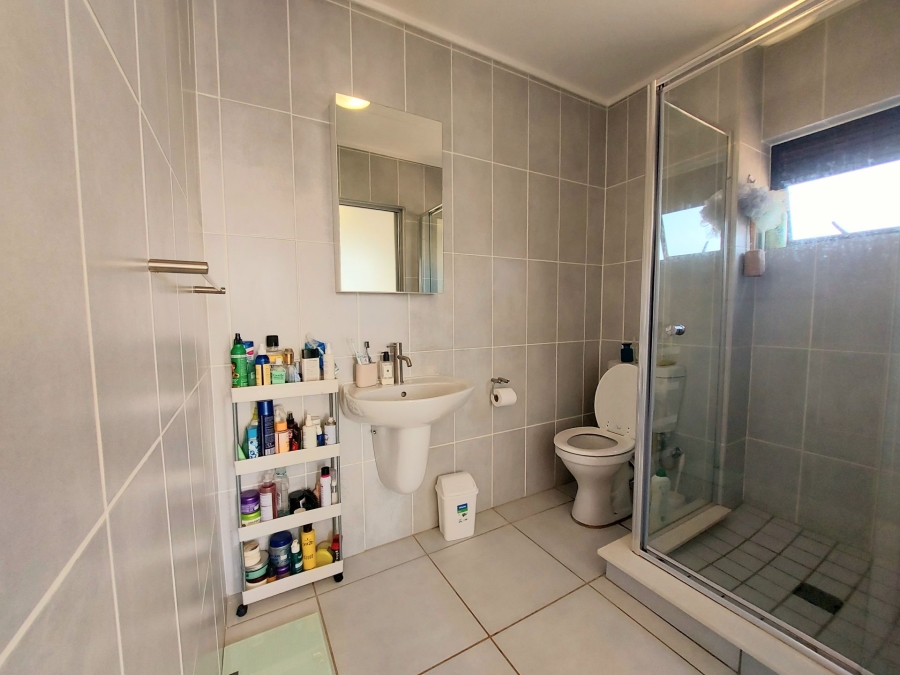 3 Bedroom Property for Sale in Groenkloof Gauteng