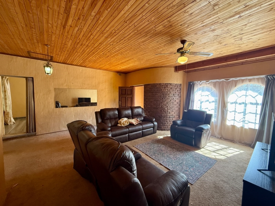 4 Bedroom Property for Sale in The Orchards Gauteng
