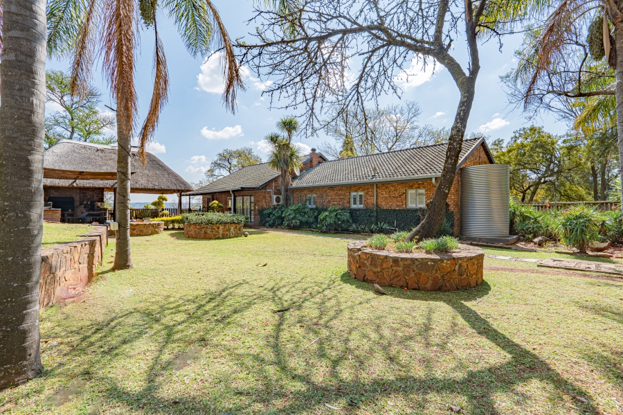 3 Bedroom Property for Sale in Zwavelpoort Gauteng