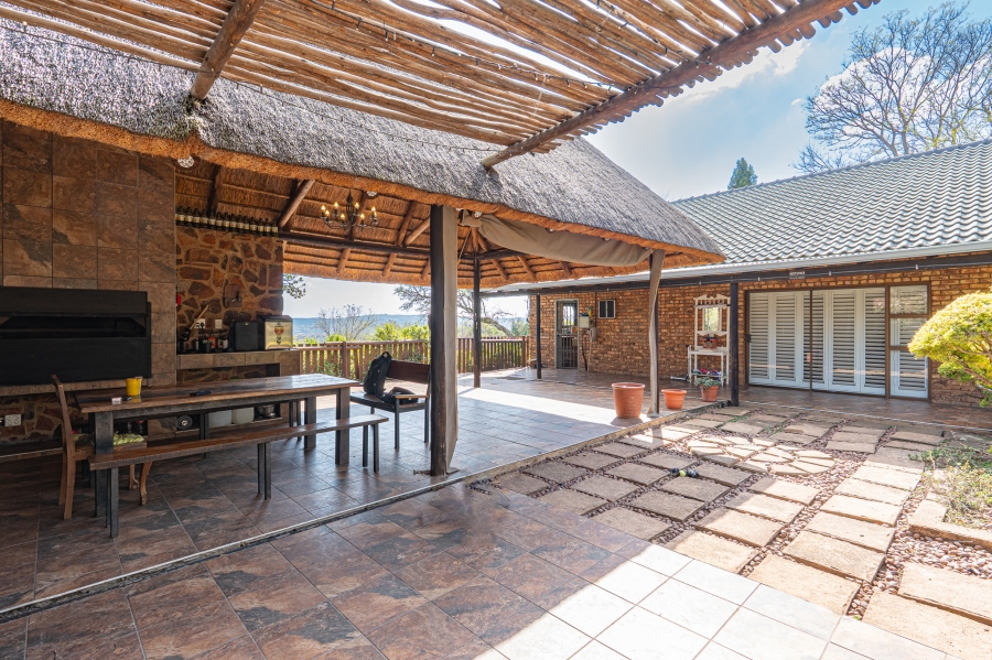 3 Bedroom Property for Sale in Zwavelpoort Gauteng