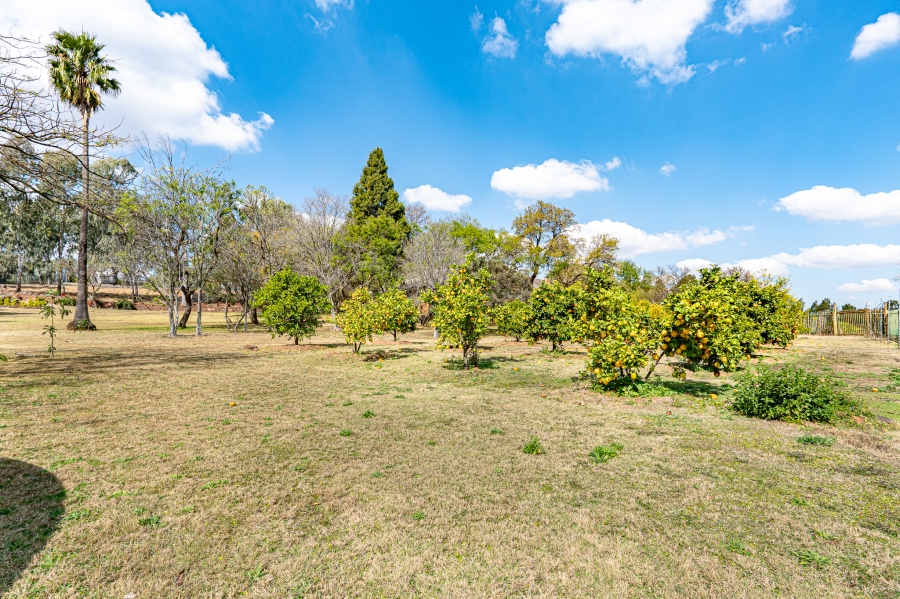 3 Bedroom Property for Sale in Zwavelpoort Gauteng