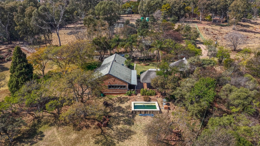 3 Bedroom Property for Sale in Zwavelpoort Gauteng