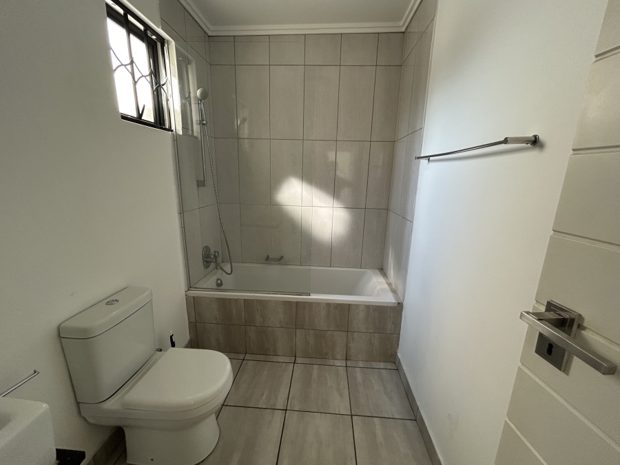 To Let 2 Bedroom Property for Rent in Morningside Gauteng