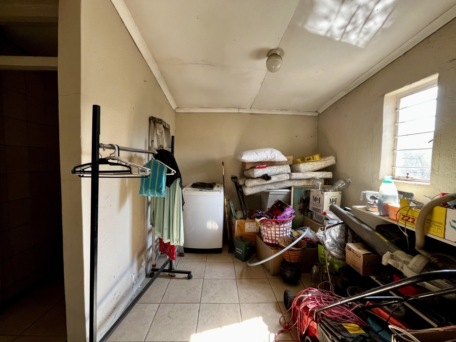 To Let 2 Bedroom Property for Rent in Daspoort Gauteng