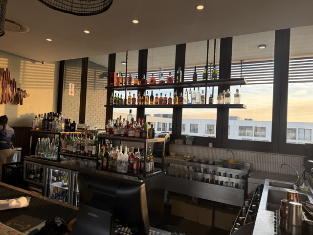 To Let 1 Bedroom Property for Rent in Rosebank Gauteng