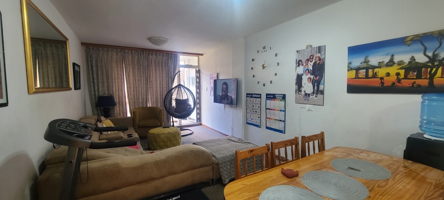 2 Bedroom Property for Sale in Morehill Gauteng