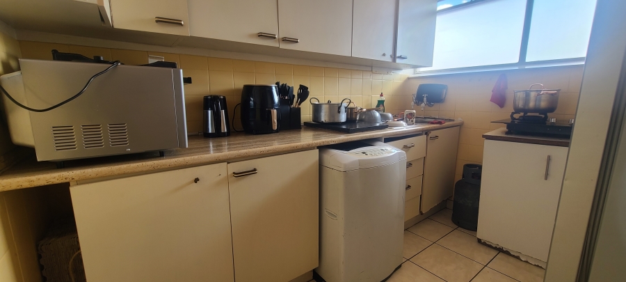 2 Bedroom Property for Sale in Morehill Gauteng