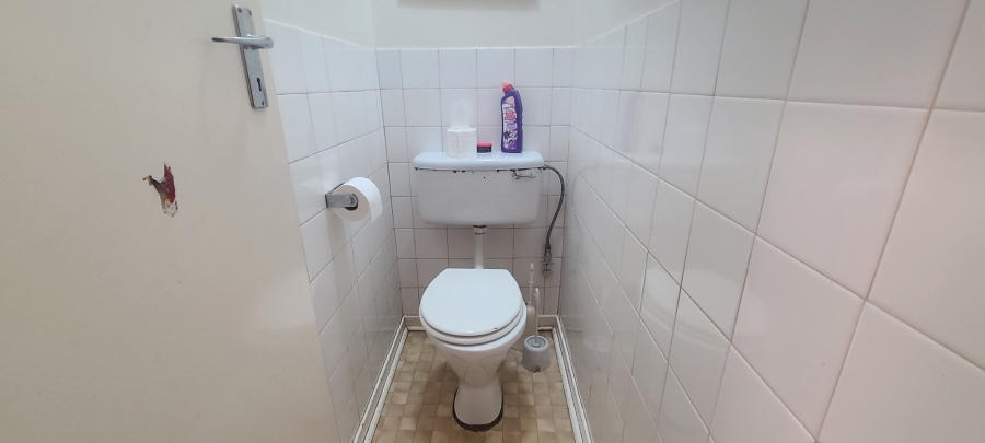 2 Bedroom Property for Sale in Morehill Gauteng