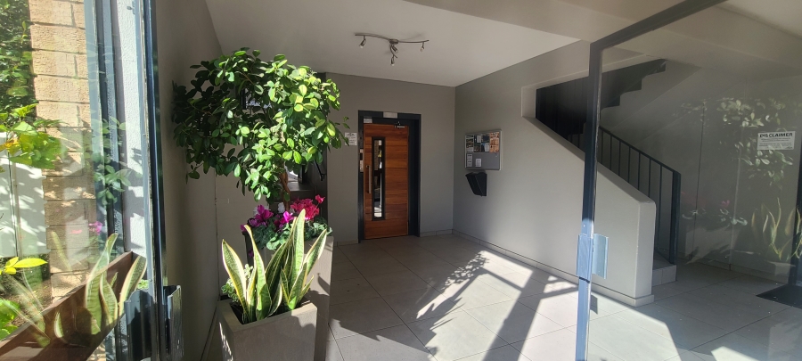 2 Bedroom Property for Sale in Morehill Gauteng