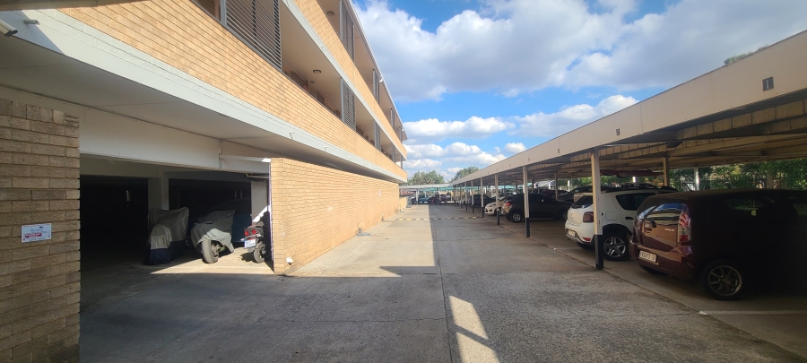 2 Bedroom Property for Sale in Morehill Gauteng