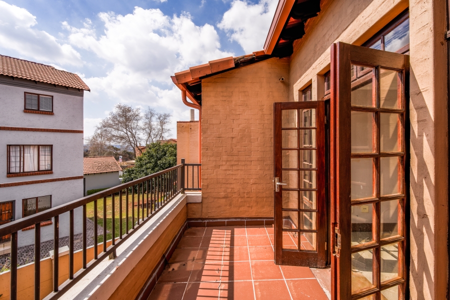 3 Bedroom Property for Sale in Country View Estate Gauteng