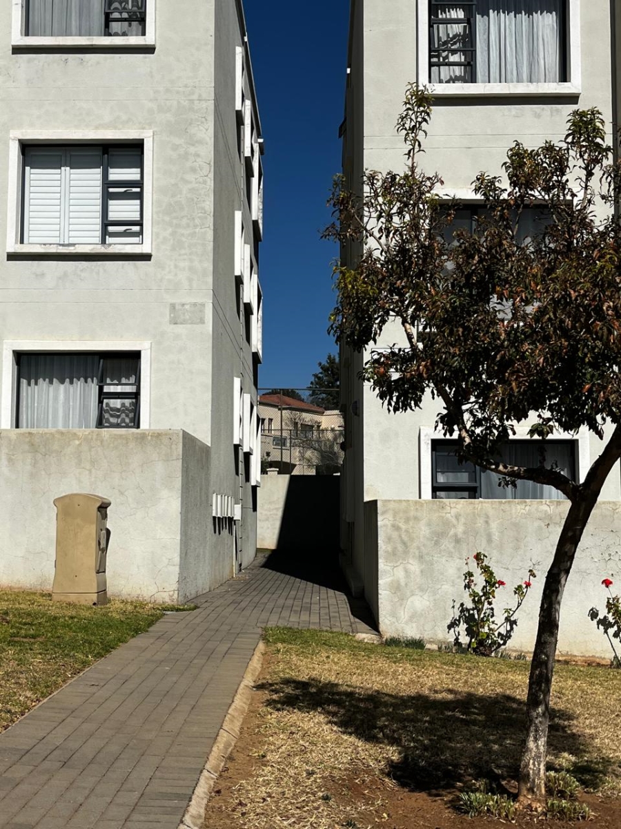 2 Bedroom Property for Sale in Eagle Trace Estate Gauteng