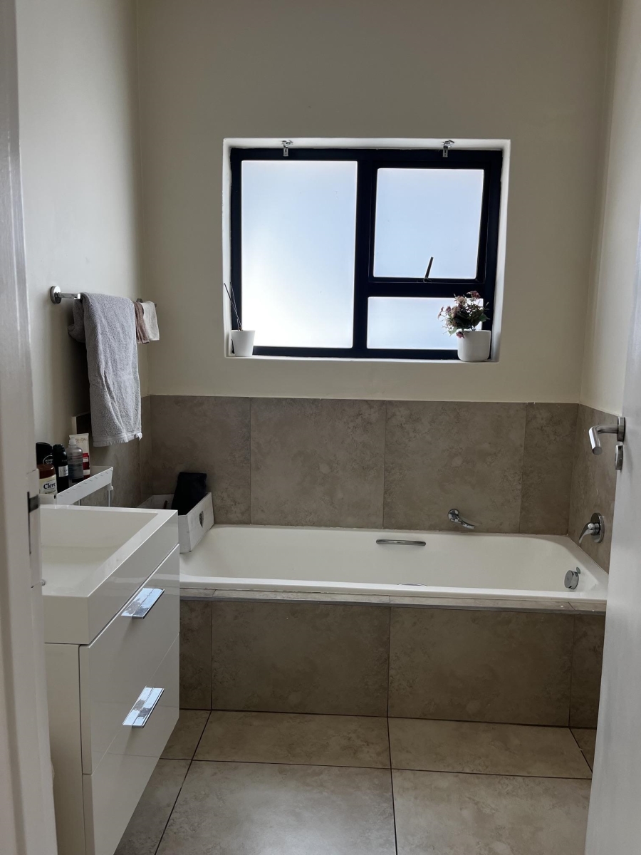2 Bedroom Property for Sale in Eagle Trace Estate Gauteng