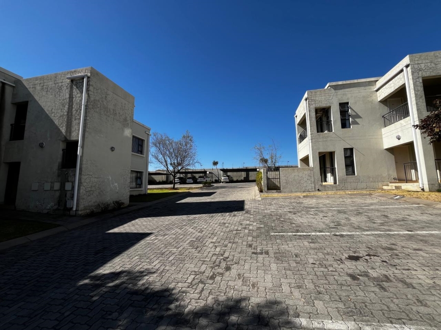 2 Bedroom Property for Sale in Eagle Trace Estate Gauteng