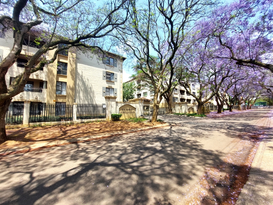 2 Bedroom Property for Sale in Nieuw Muckleneuk Gauteng